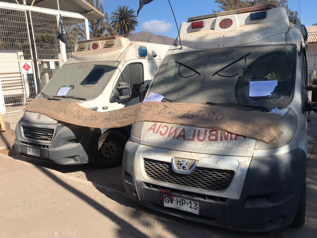 Ambulancia del hospital de Combarbalá ya no da mas y es arrendada